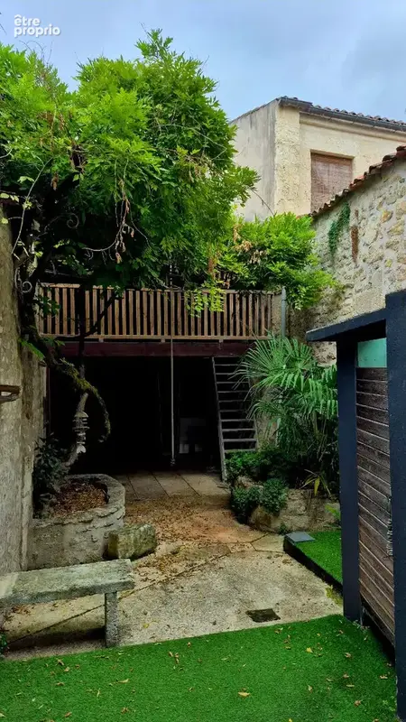 Maison à SAINTES