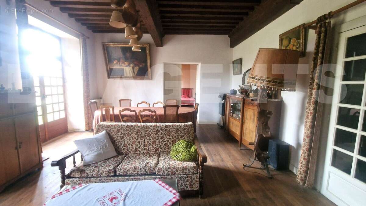 20250315_122610 - Maison à CASTELSARRASIN