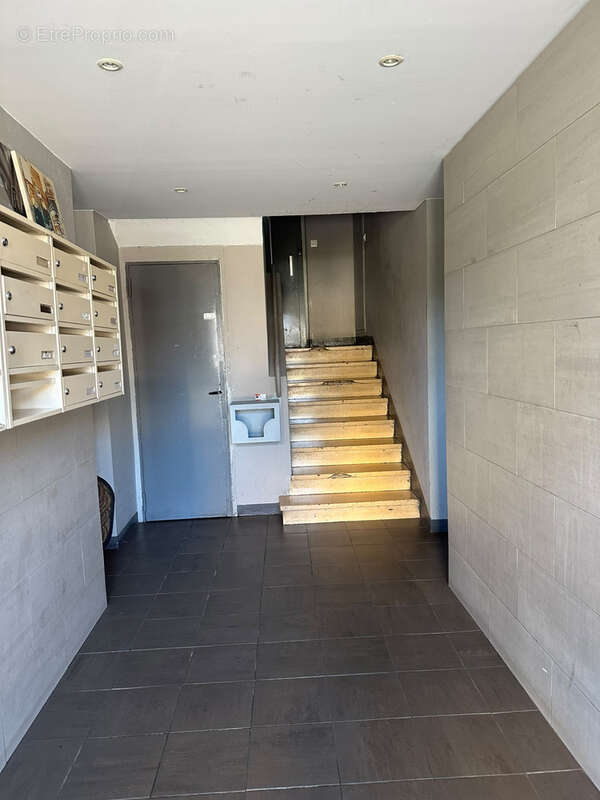 T3 rdc parking le parc des roses - 67 avenue de la rose 13013 marseille - photo 10