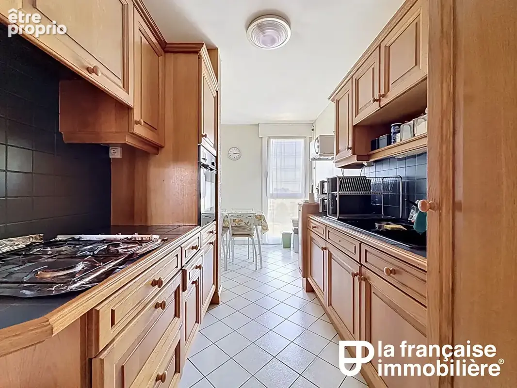 Appartement type 3 - Proximité immédiate métro - Quartier Clémenceau - Rennes - photo 5