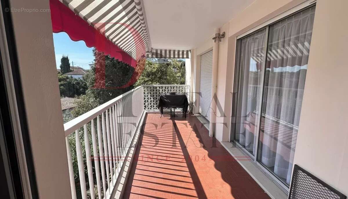 Appartement à LE CANNET