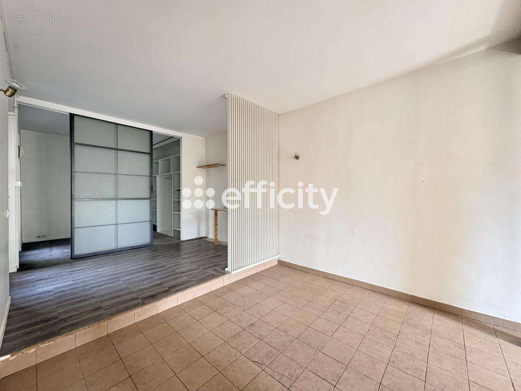 Appartement à CLICHY