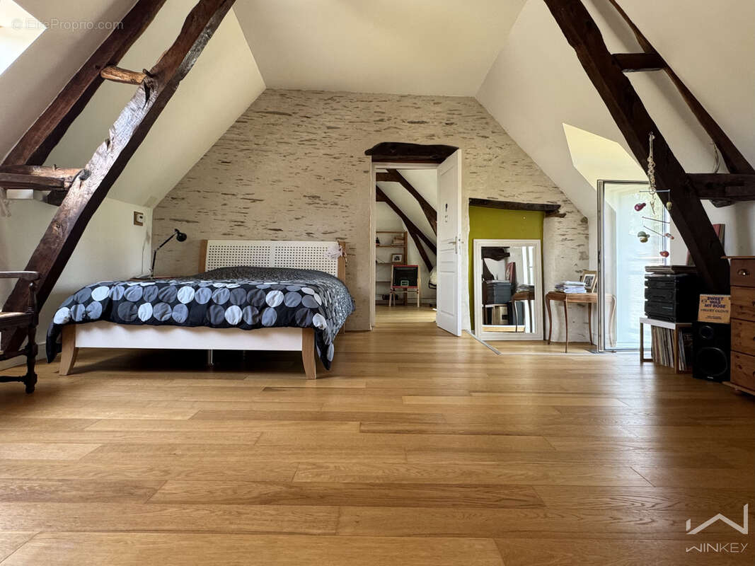 Maison à SERVON-SUR-VILAINE