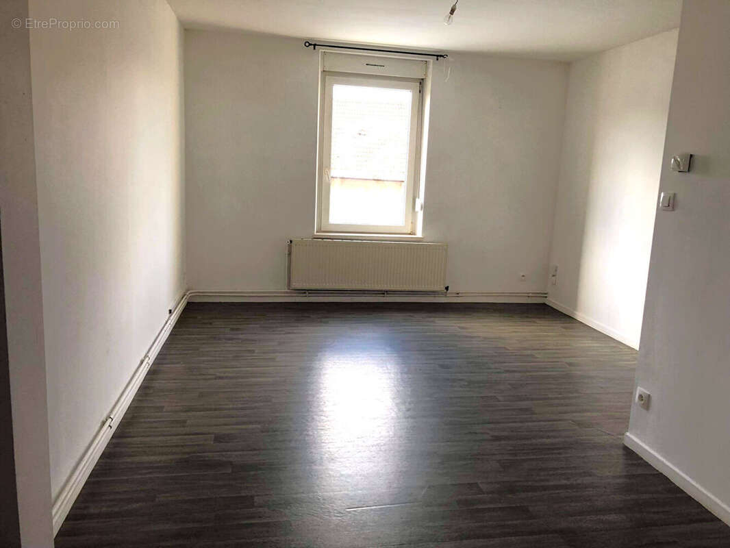 Appartement à VITRY-SUR-ORNE
