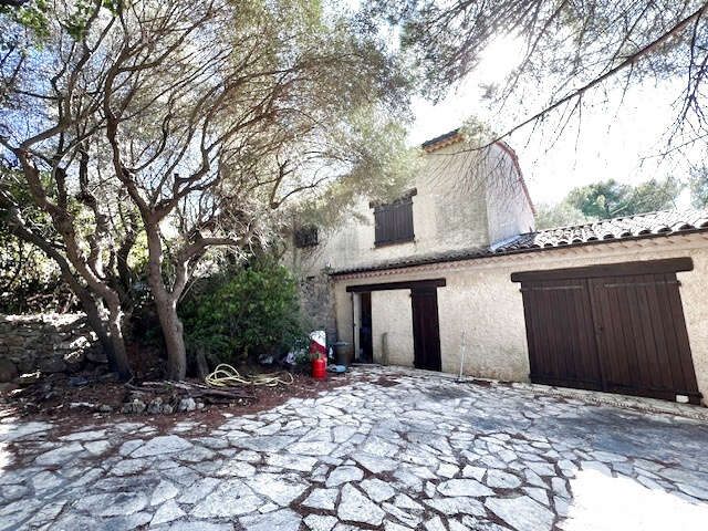 Maison à HYERES