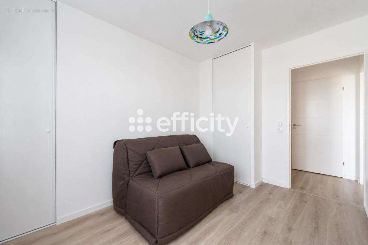 Appartement à PUTEAUX
