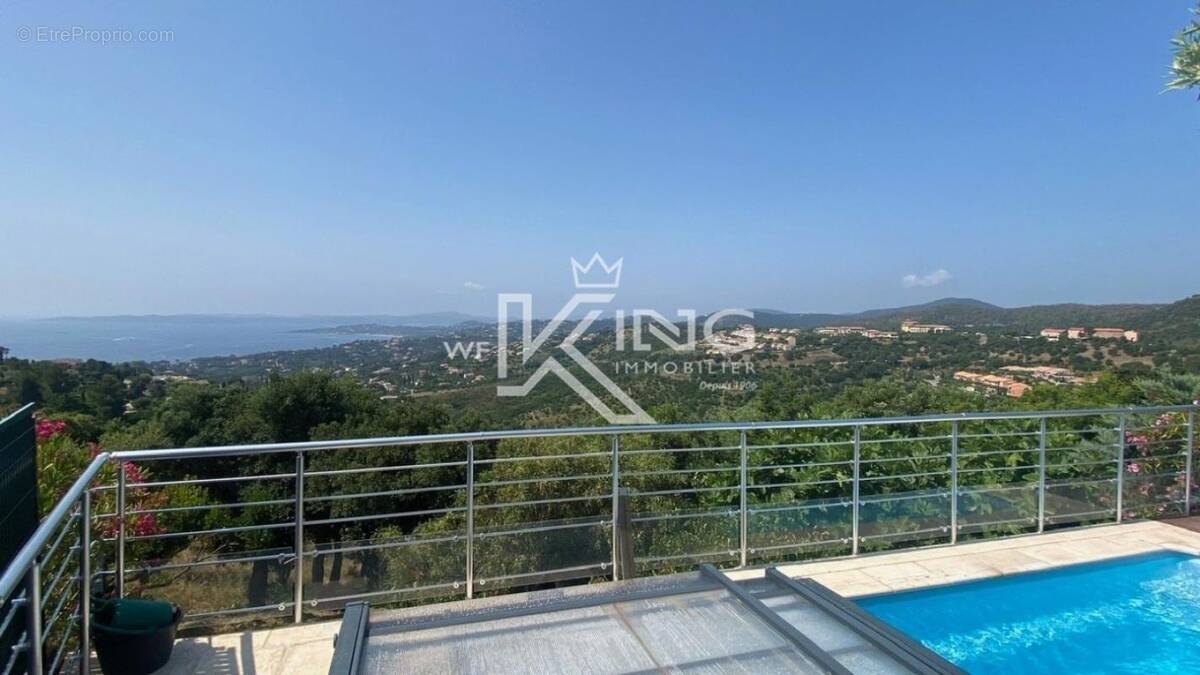 Maison à LES ISSAMBRES