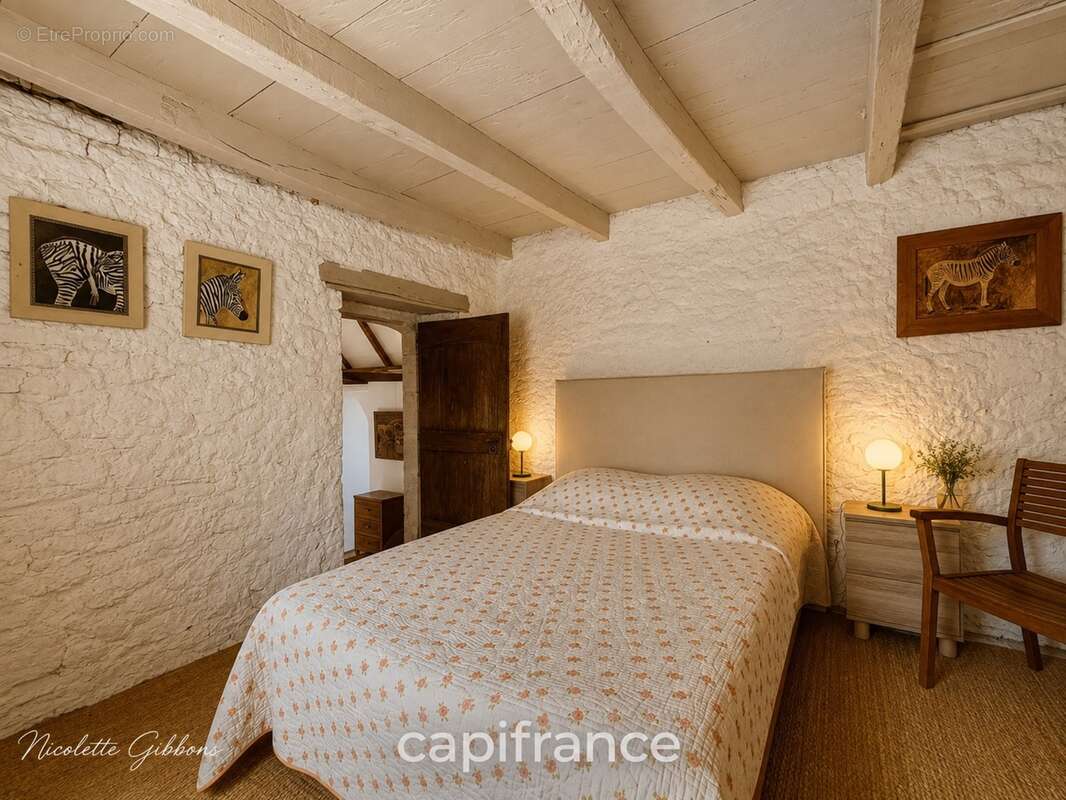 Élégante demeure en pierres,à vendre 7 chambres secteur Carennac Betaille - photo 12