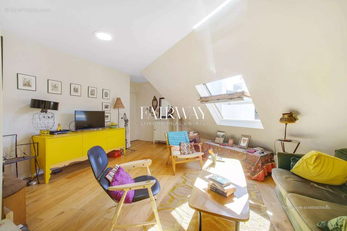Appartement à PARIS-18E