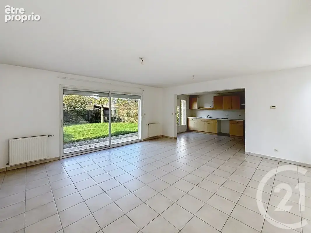 Maison 5 pièces 109 m² à vendre à Gond-Pontouvre (16160) - photo 4
