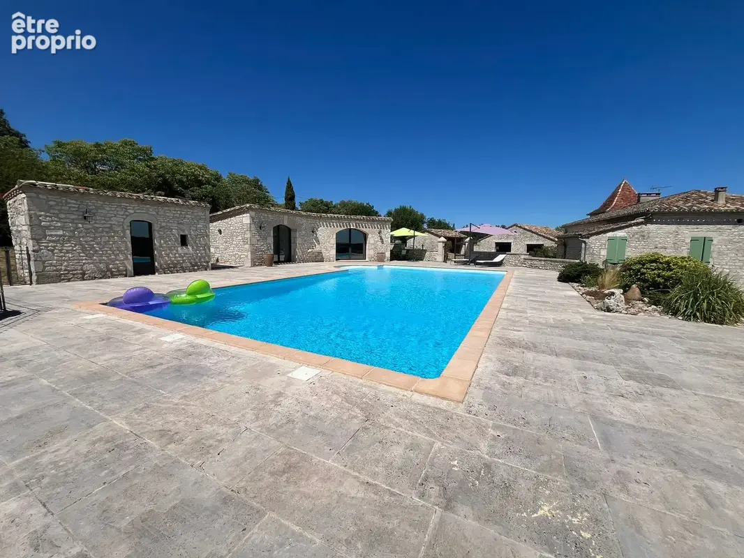 Très belle propriété à vendre dans le sud du Lot sur les hauteurs avec une superbe vue - photo 23