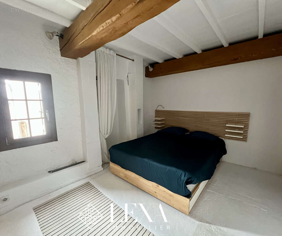 Maison à SAINT-GEORGES-D'ORQUES