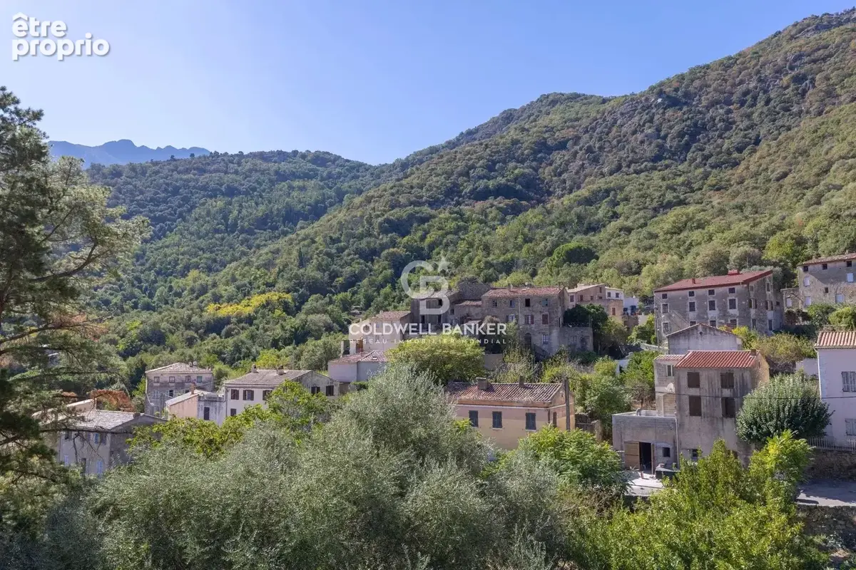 Muro – Charmant T4 rénové avec balcon - vue montagnes & village - photo 3