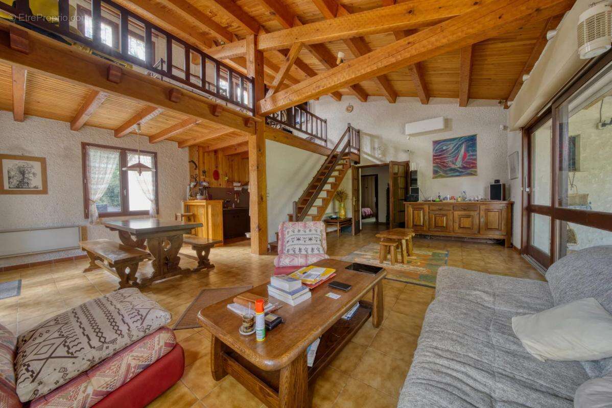 Maison à LE GRAND-VILLAGE-PLAGE