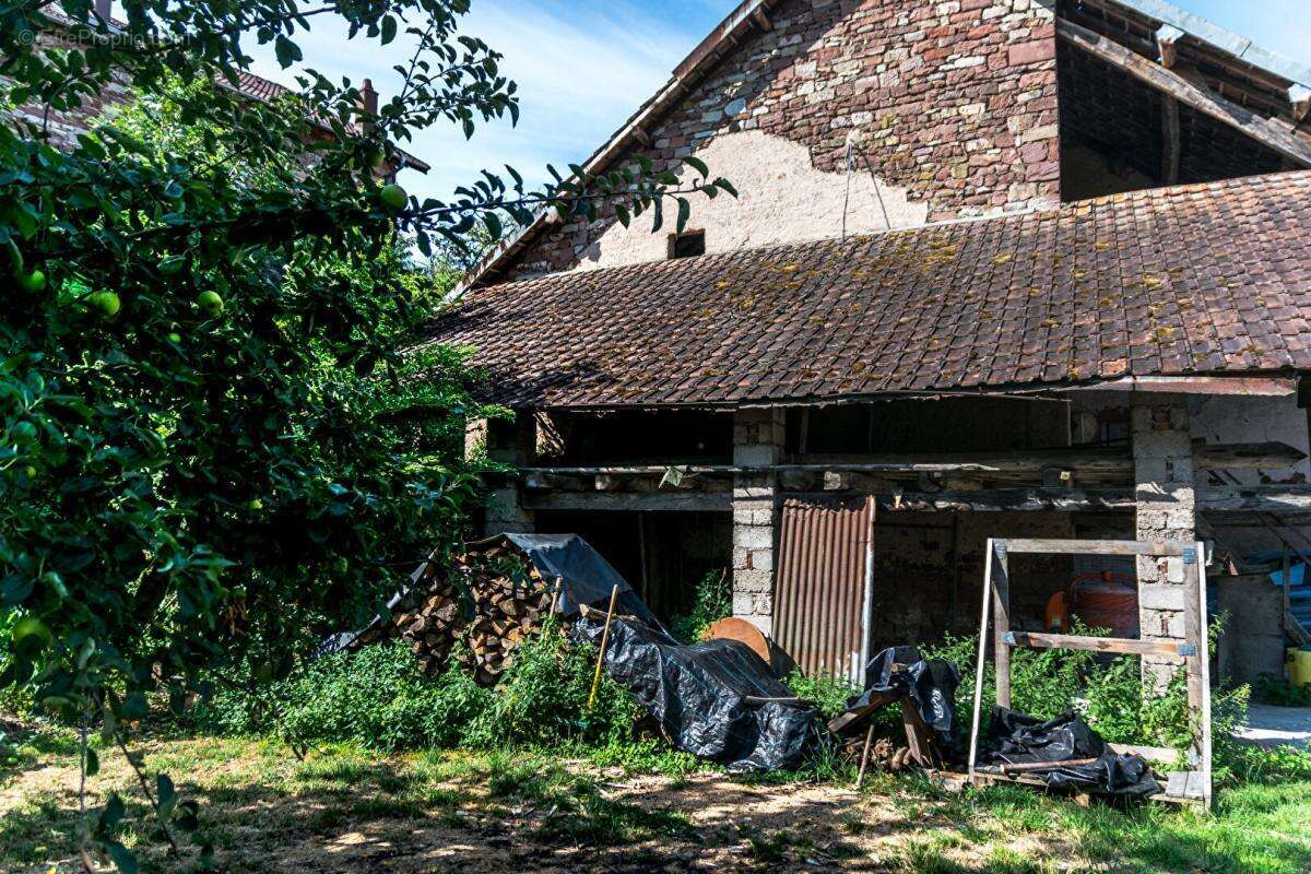 Grange à rénover avec terrain - photo 3