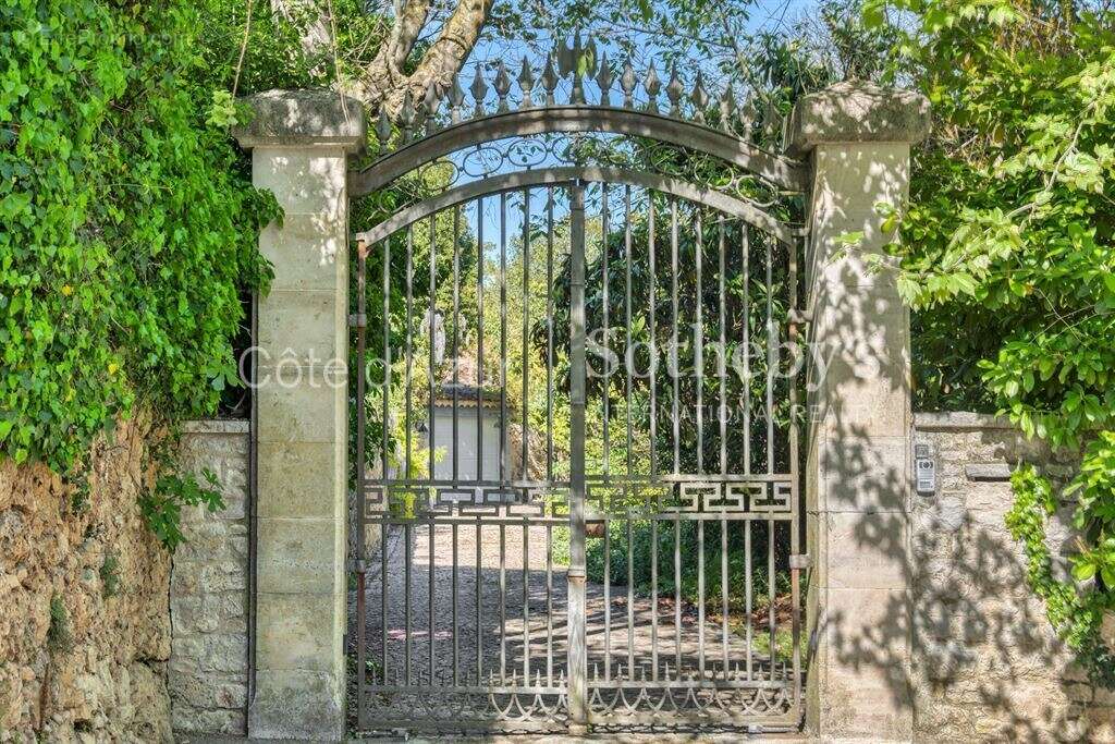 Maison à MONTAUROUX