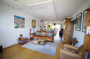 Appartement à LENTILLY