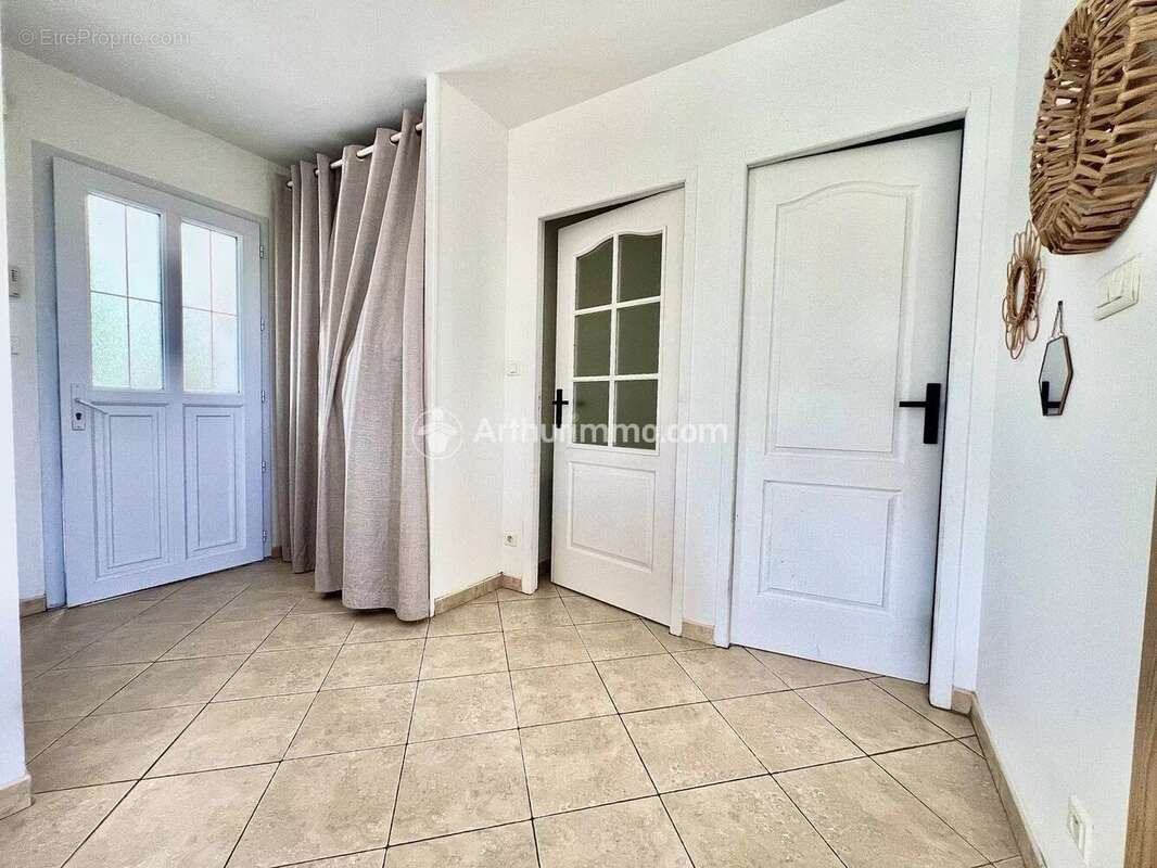 Maison à ANTEZANT-LA-CHAPELLE