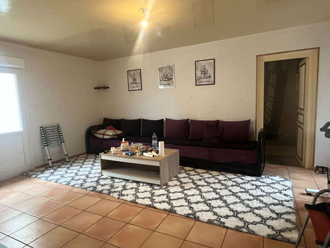 Maison à COUSSAY-LES-BOIS