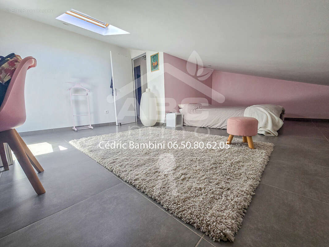 Appartement à MARSEILLE-12E