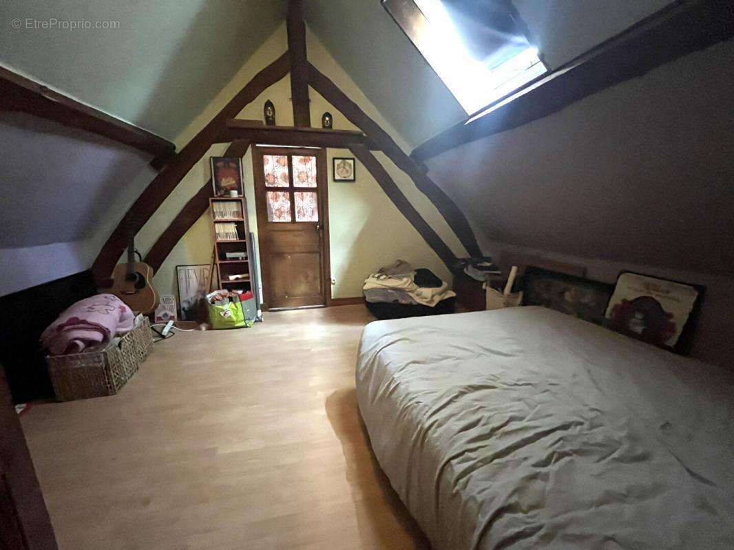 Maison à ETREPAGNY