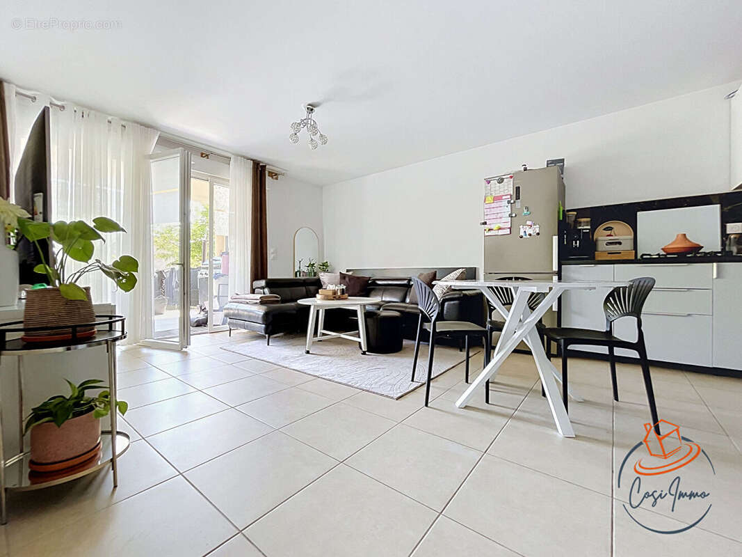 Appartement à CROZET