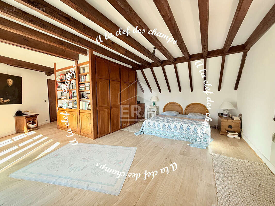 Maison à GIF-SUR-YVETTE