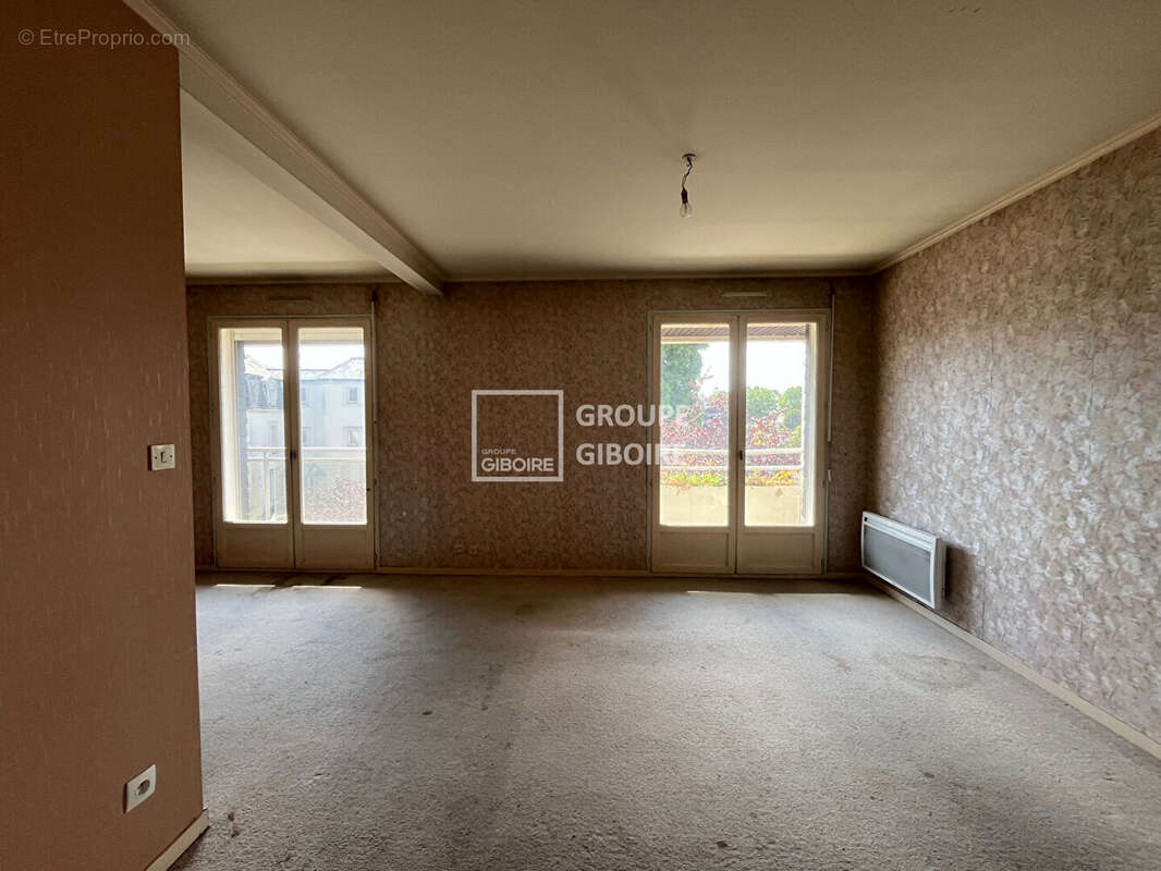 A vendre - exclusivite agence giboire - t2 de 55 m² en plein coeur de ville de cesson-sevigne - photo 3