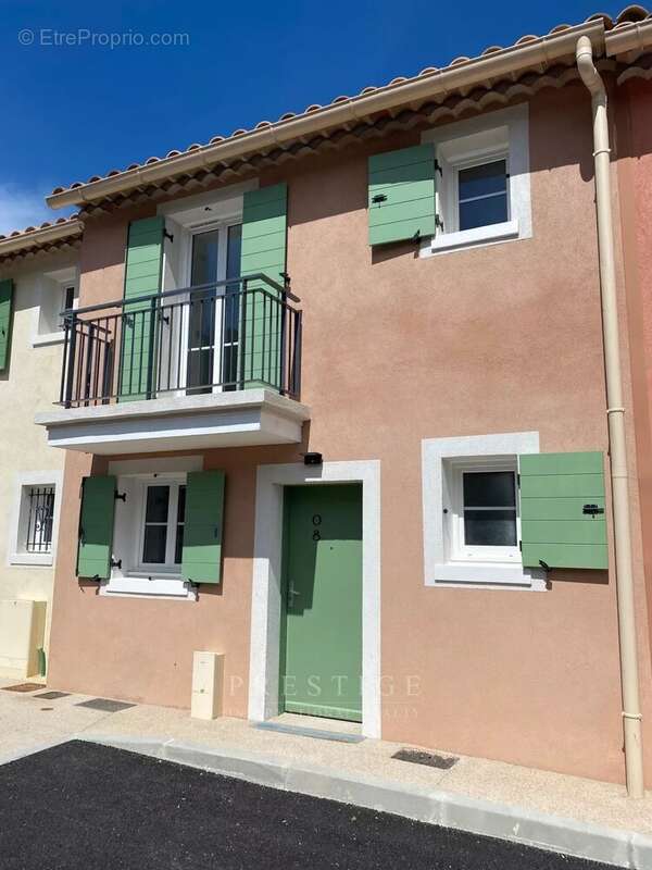 Maison à LA GARDE-FREINET
