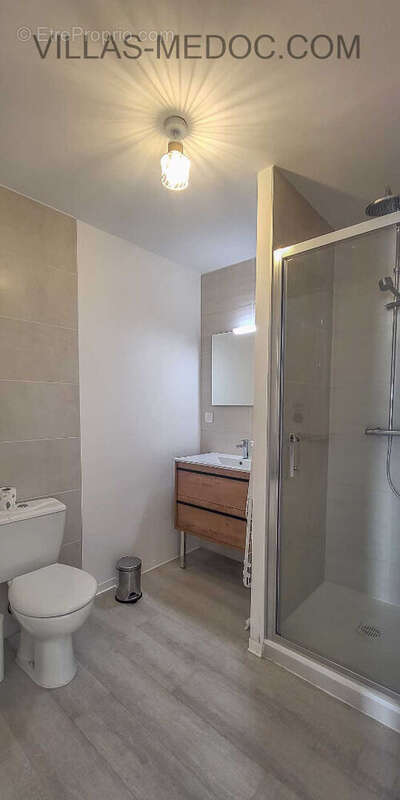 Maison à VENDAYS-MONTALIVET