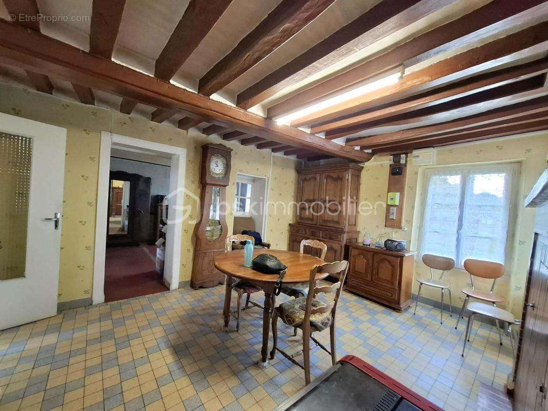 Maison à SAINT-CHRISTOPHE-LE-JAJOLET