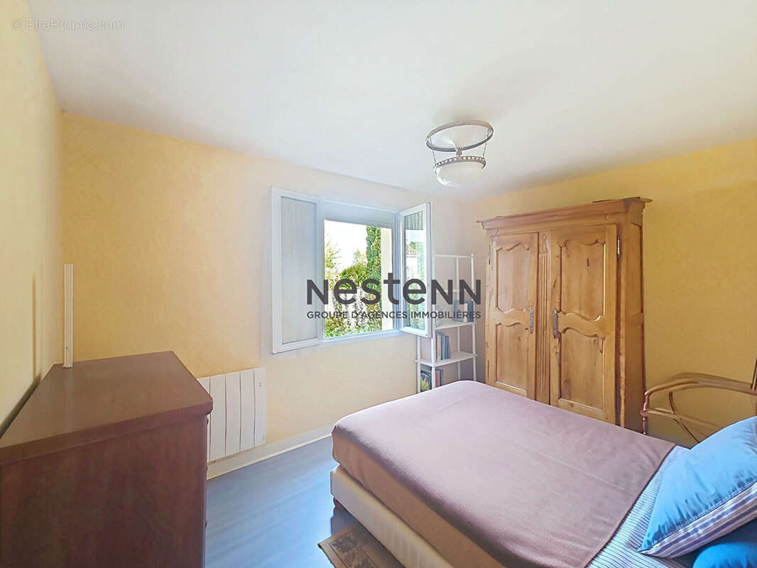 A VENDRE Maison 4 chambres avec vie de plain-pied sous-sol total à Escoville - photo 9