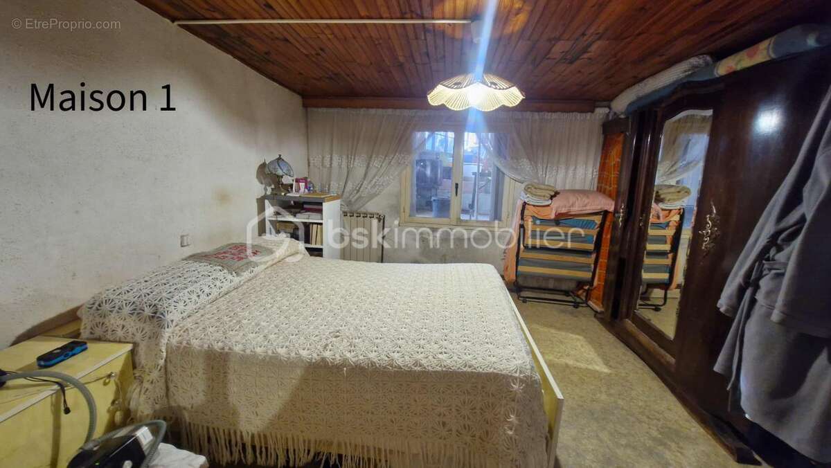 Maison à POUSSAN