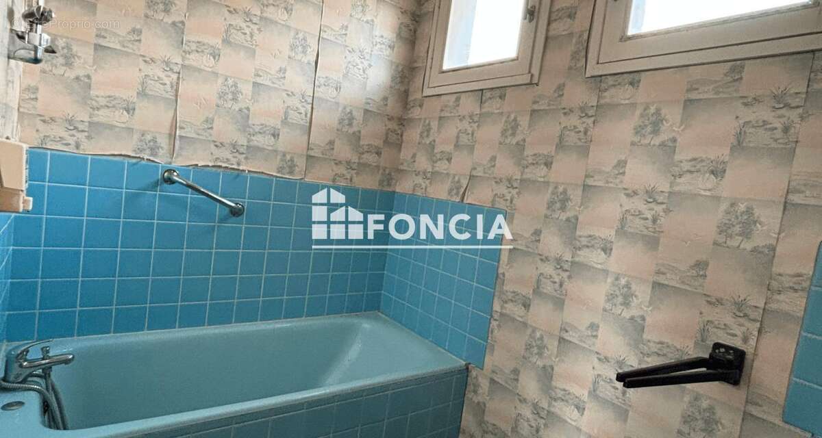 Maison à SAINT-JEAN-D'ASSE