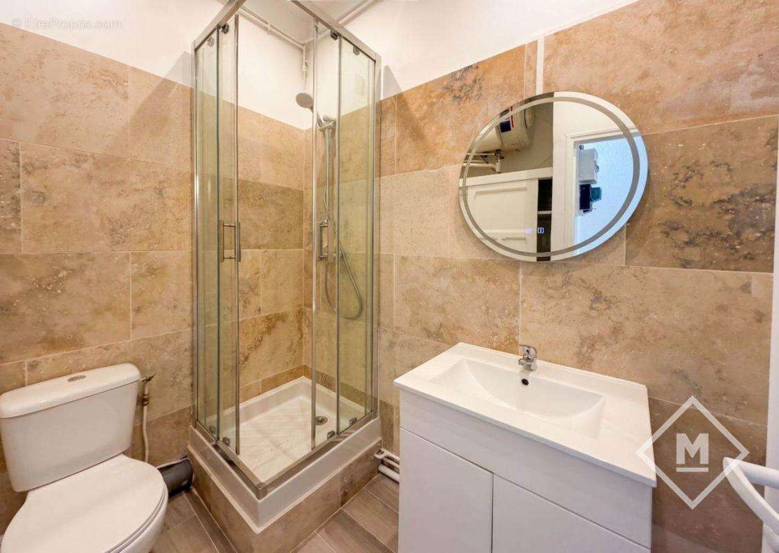 Appartement à MARSEILLE-6E