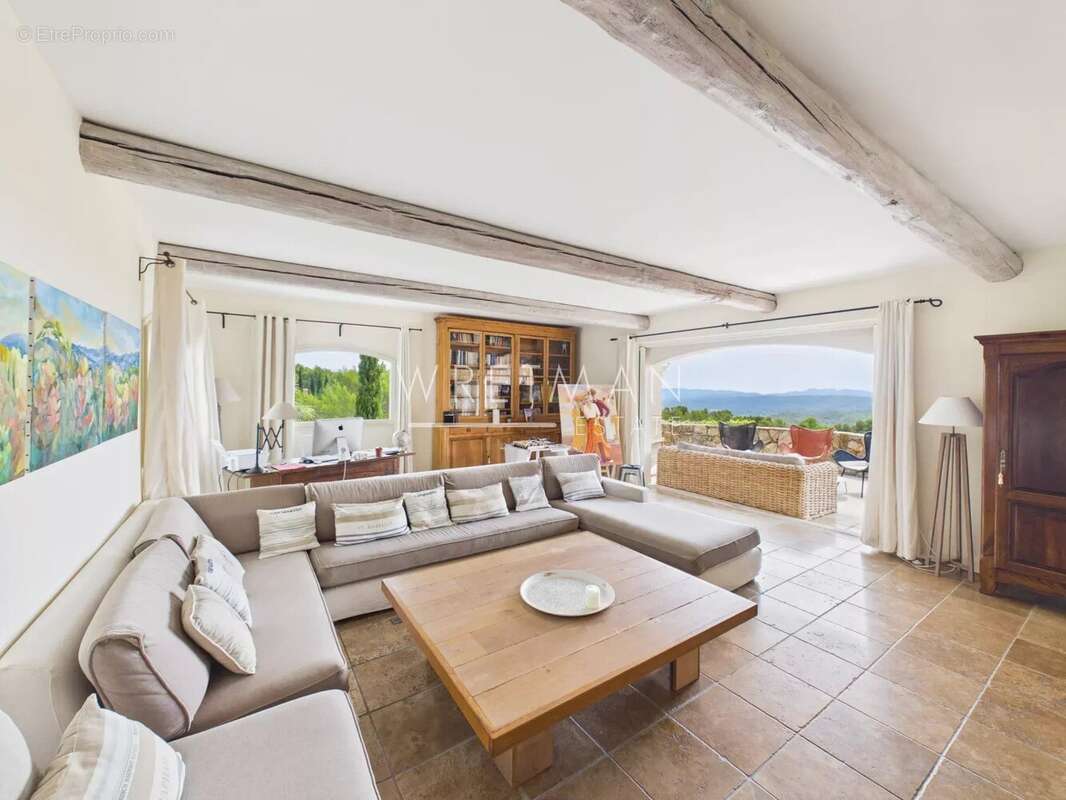 Domaine exceptionnel avec piscines et vue panoramique - Seillans - photo 9