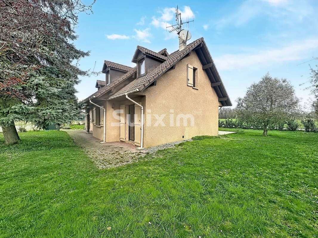 Maison à DOUVAINE