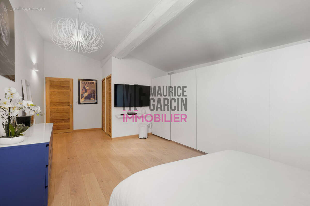 Appartement 139 m² à L'isle-Sur-La-Sorgue  - photo 8