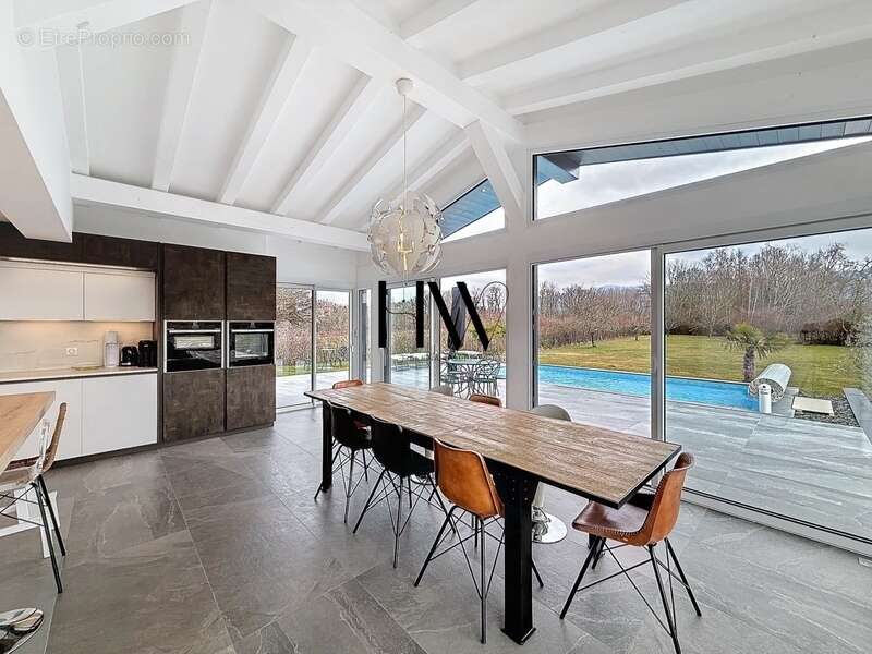 Maison à ANTHY-SUR-LEMAN