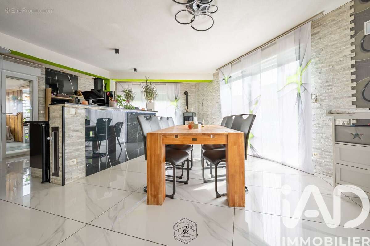 Maison 195 m² à Buding  - photo 6