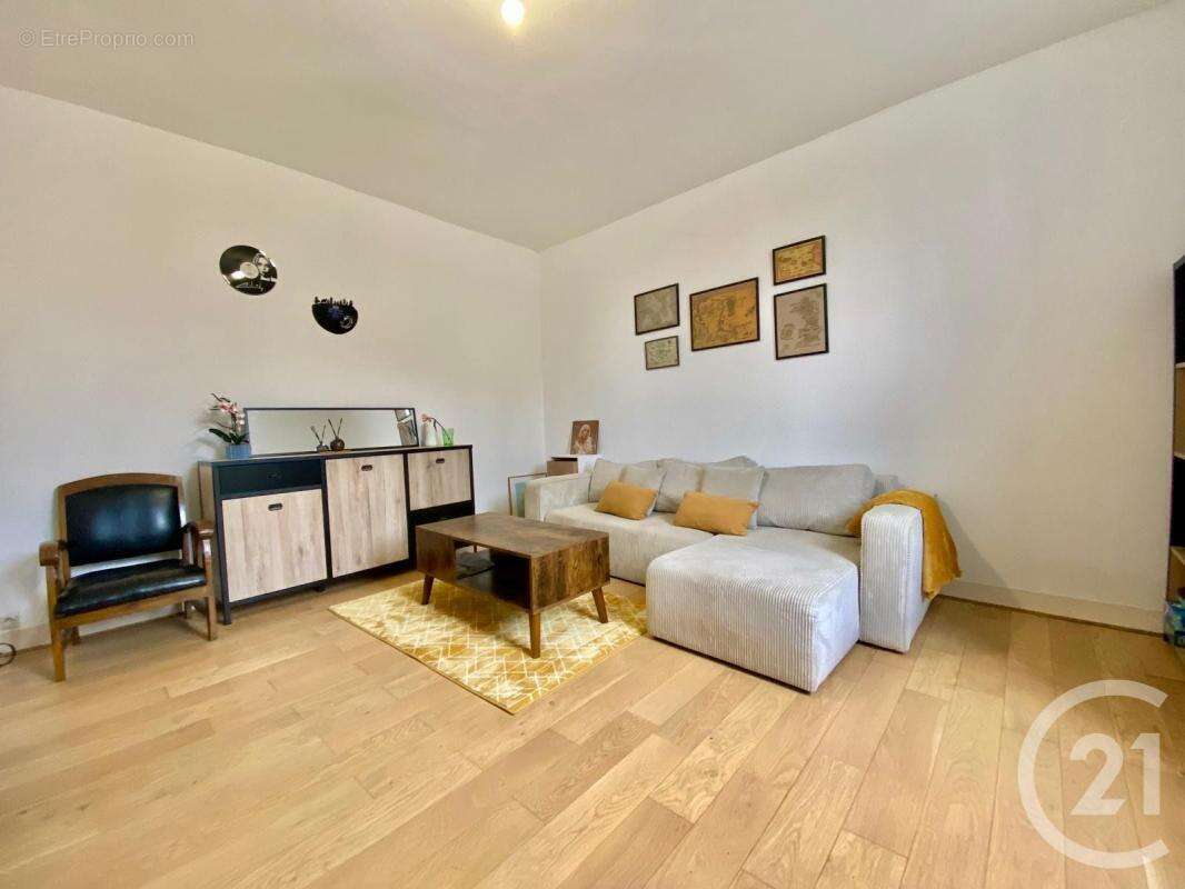 Maison à RILHAC-RANCON