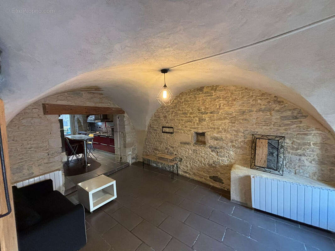 Maison à CALVISSON