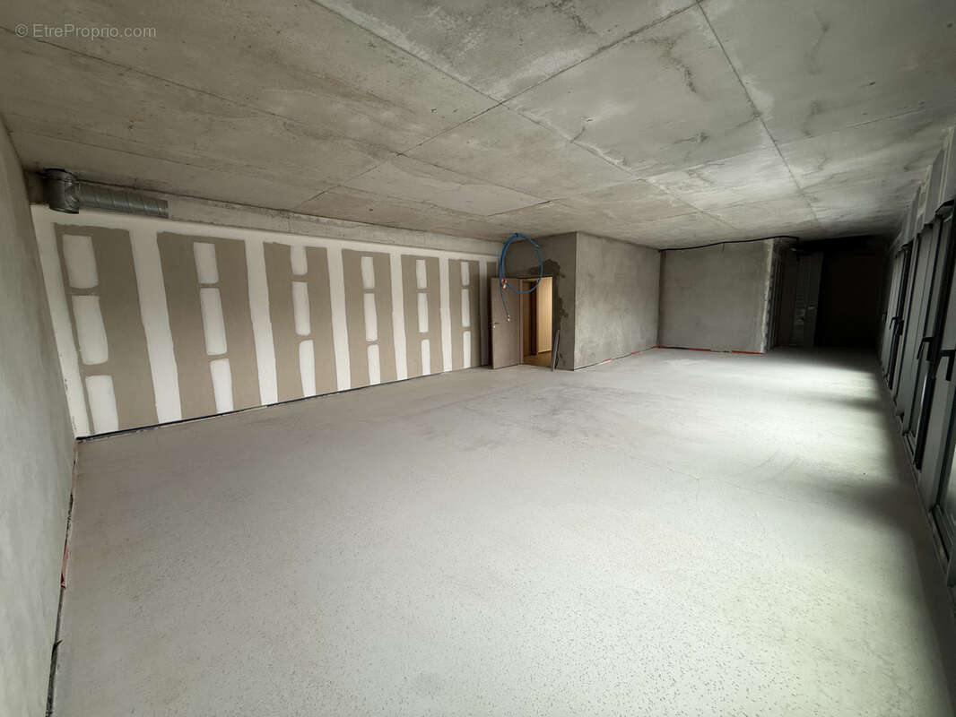 Commerce à SANARY-SUR-MER