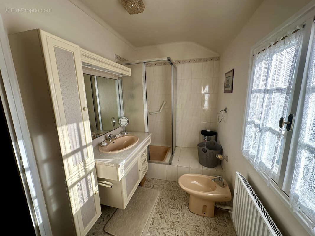 Maison à TREVOU-TREGUIGNEC