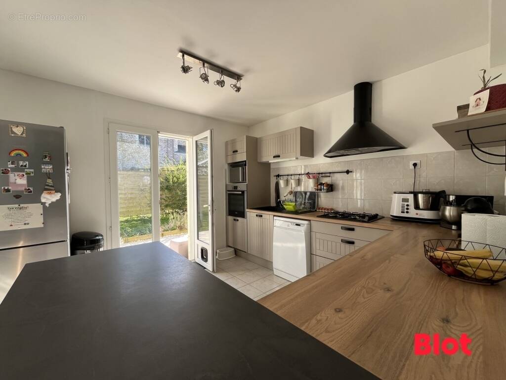 Maison à ERCE-EN-LAMEE