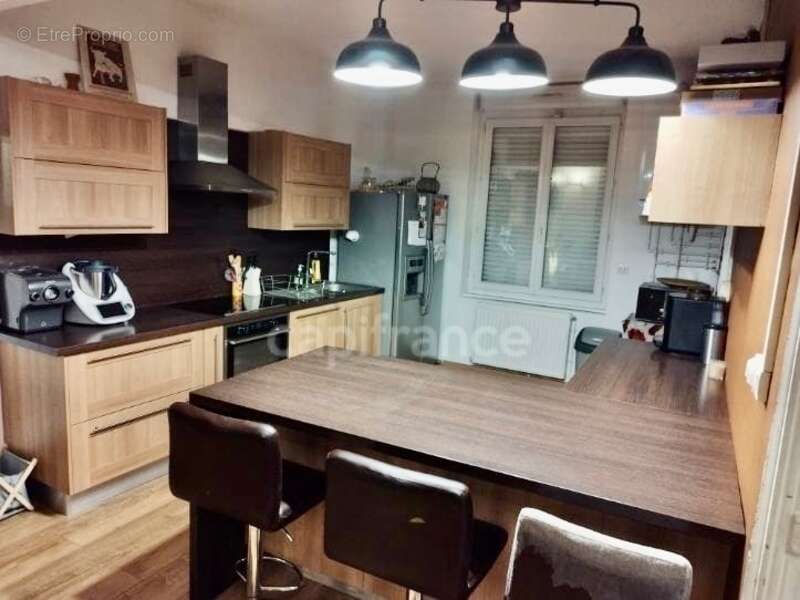 ***Le Havre-Marechal Joffre***idéal investisseur***Triplex de 158m², Dpe C, copropriété bénévole (43€ de charges/m) avec 5 chamb - photo 3