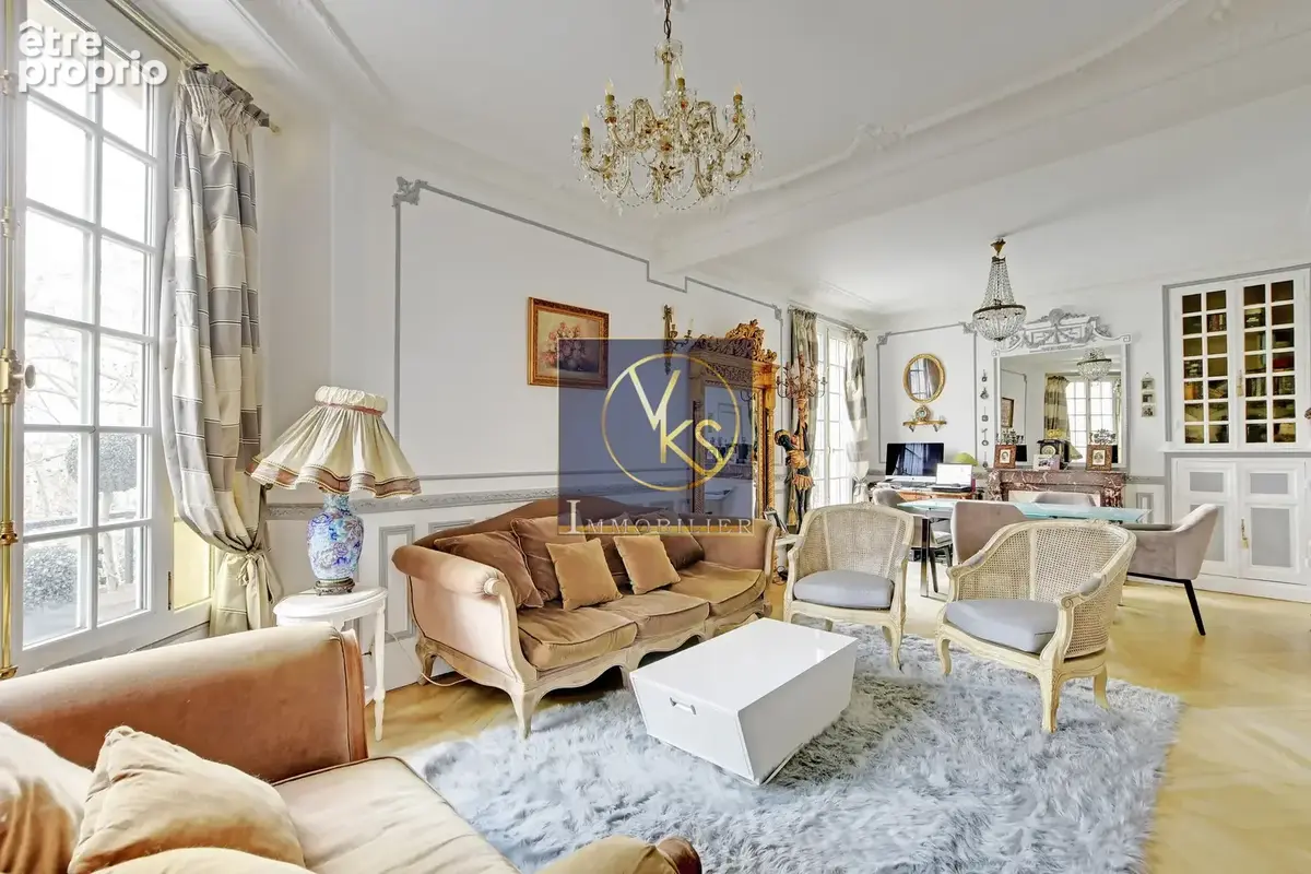 Appartement à COLOMBES