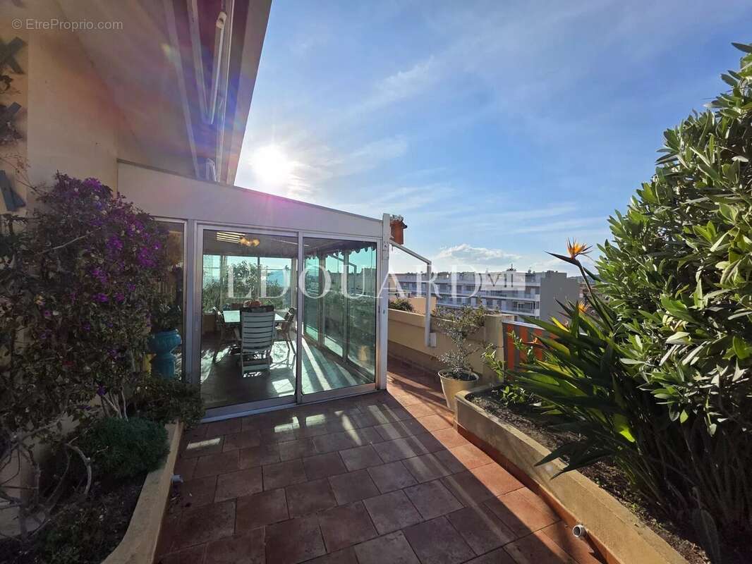 Appartement à MENTON