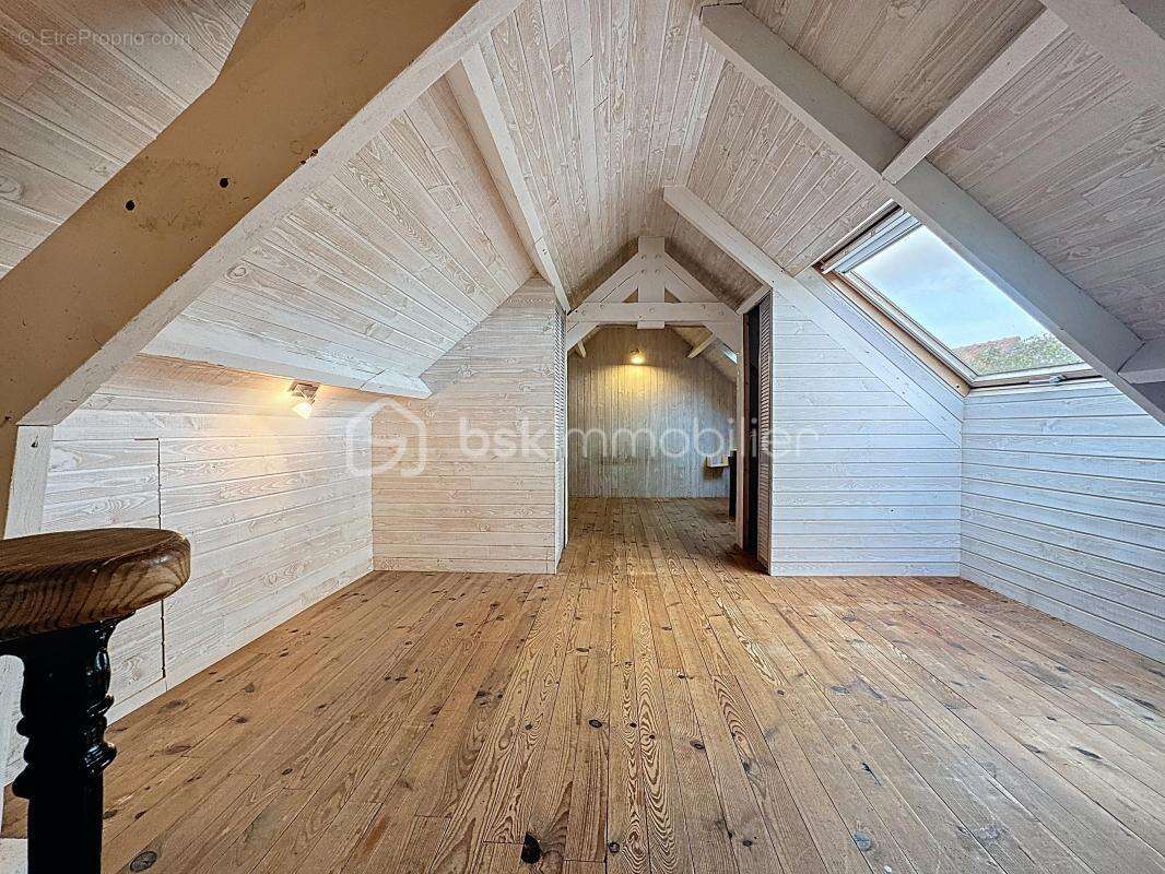 Belle maison en pierres 3 chambres + Jardin / Parking / Portail motorisé - photo 14