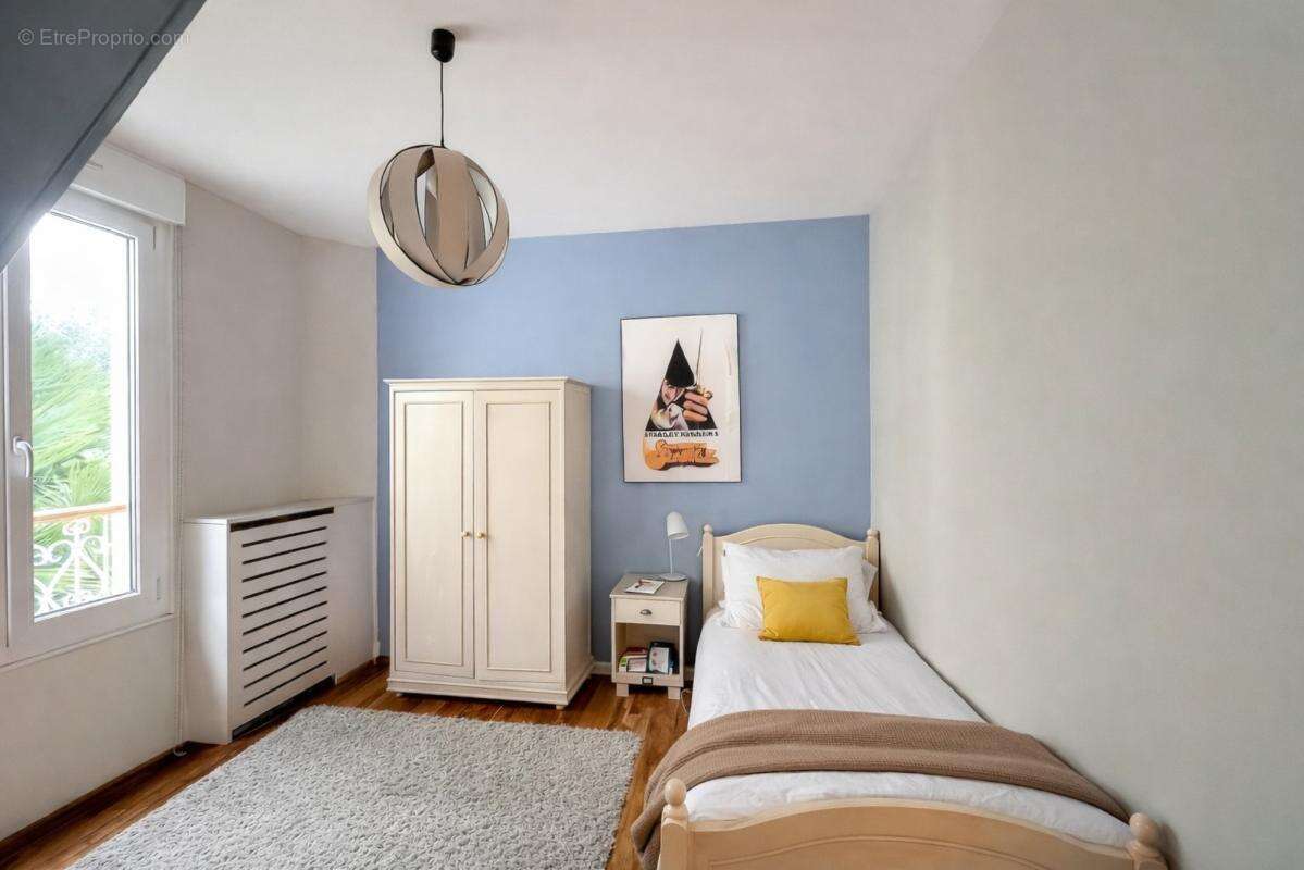 Maison à MONTREUIL